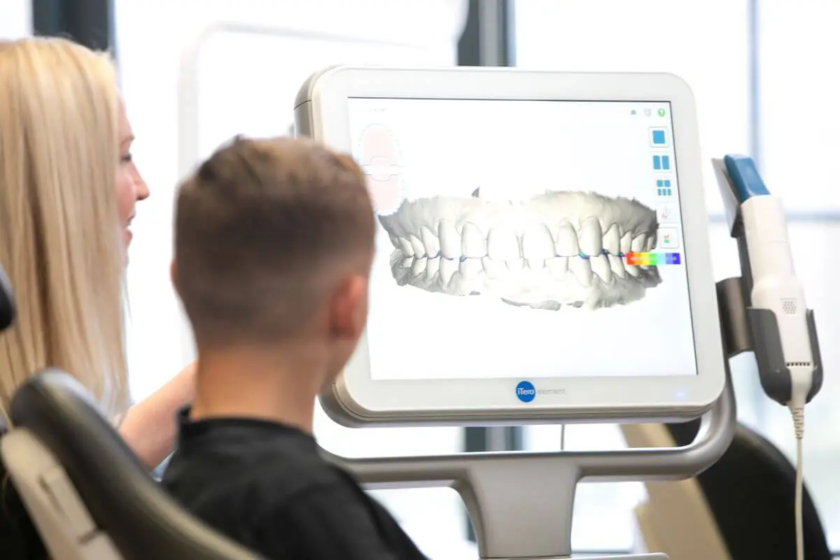 Get Your Summer Smile with Invisalign